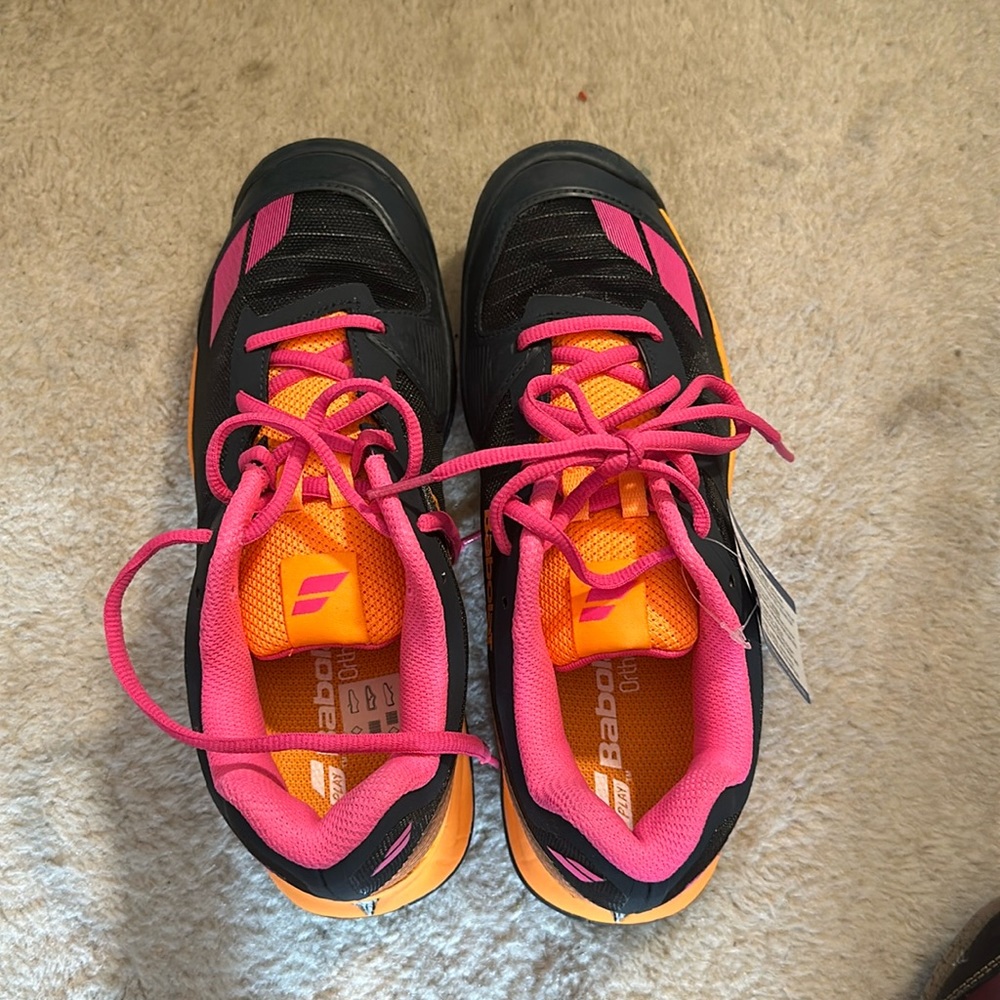 Babolat new all court Jet tennis/ pickleball size 6.5 ladies or junior